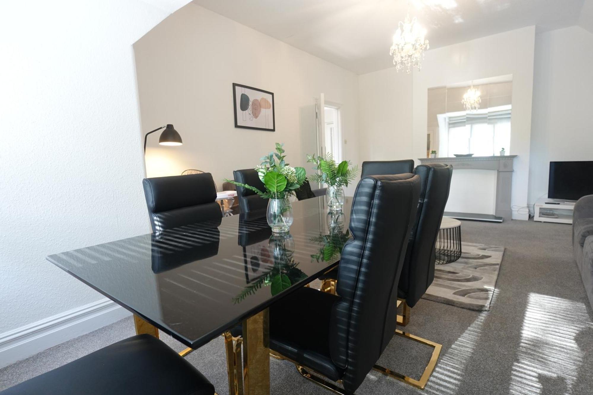 Apartment In Canford Cliffs Close To Sandbanks Beach Poole Ngoại thất bức ảnh